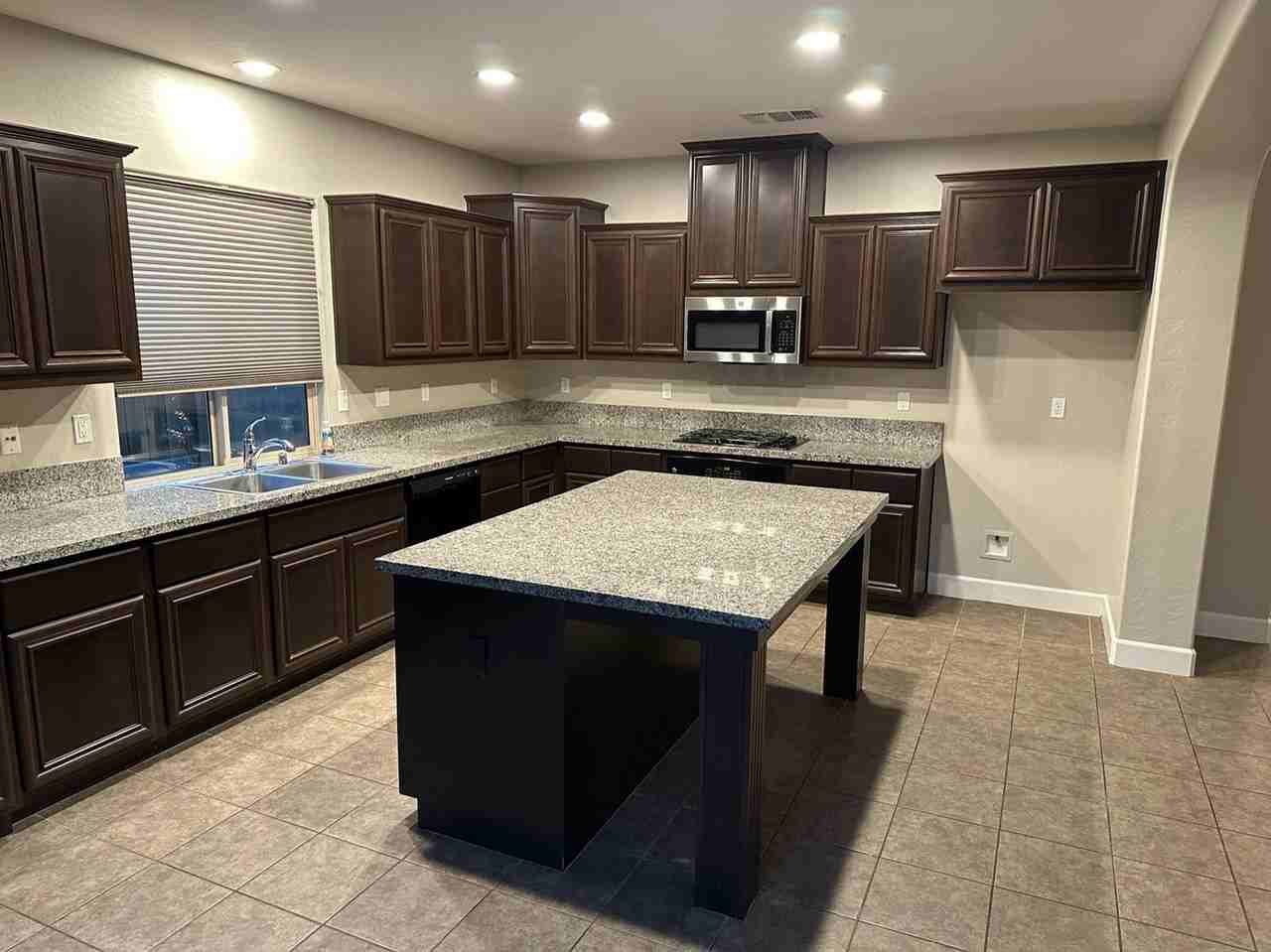 3126 W Perez Ave - Photo 6 of 30