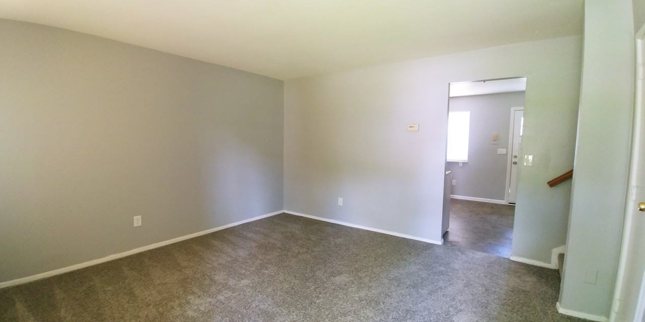 2119 Sevenhills Dr - Photo 4 of 13