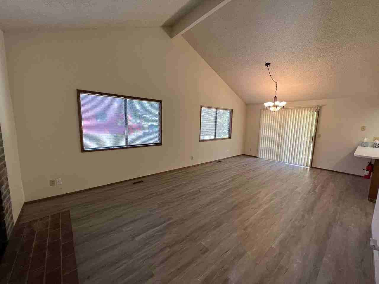 3041 Se Timberlake Dr - Photo 4 of 6