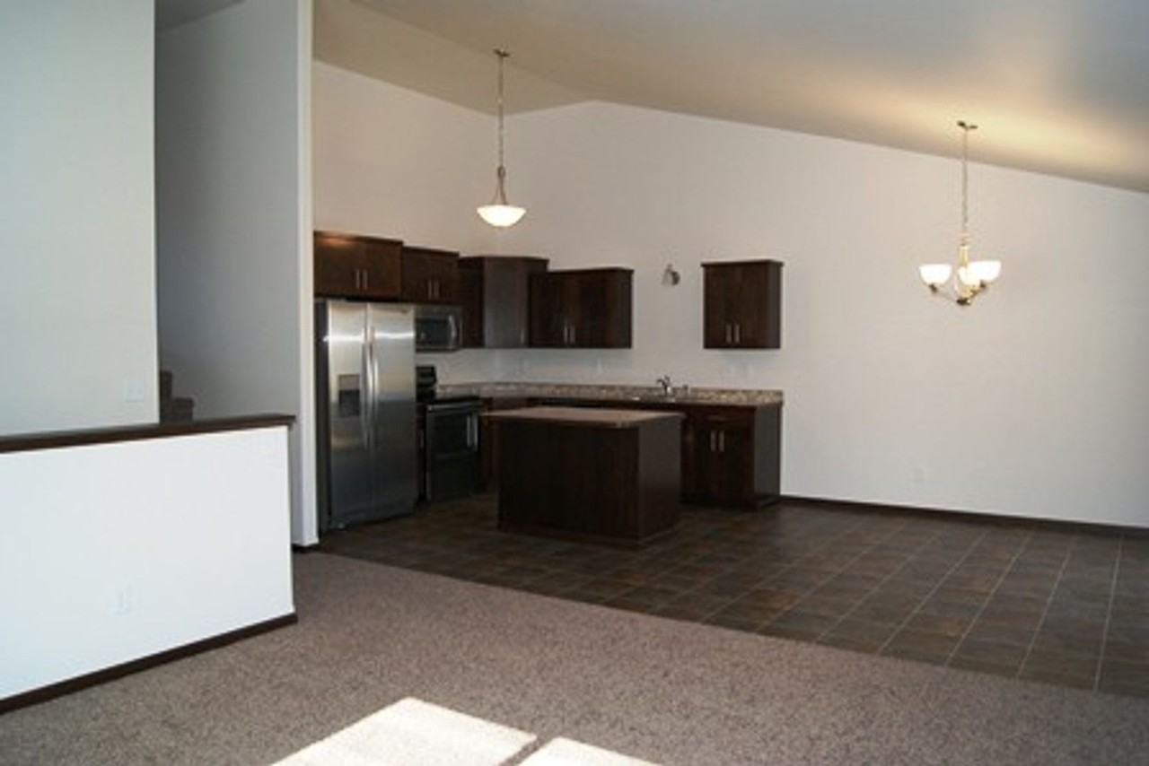 1319 13th St W - Photo 6 of 9