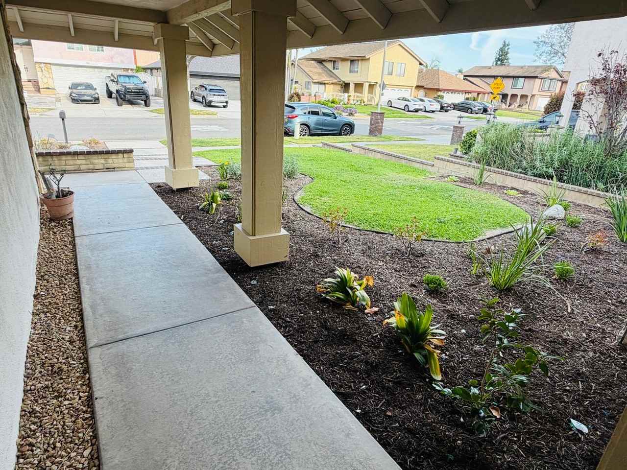 2806 S Diamond St - Photo 3 of 27