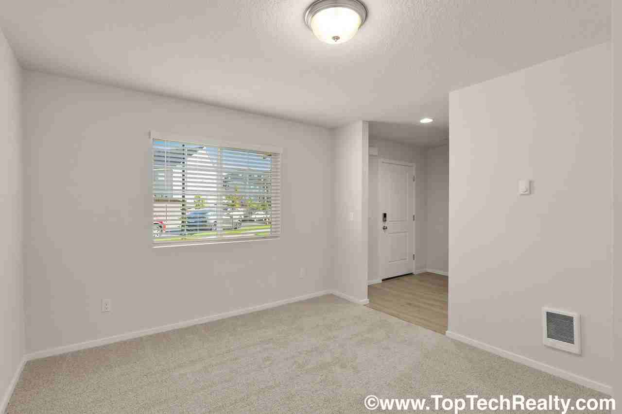 17255 Nw Trillium St - Photo 5 of 19