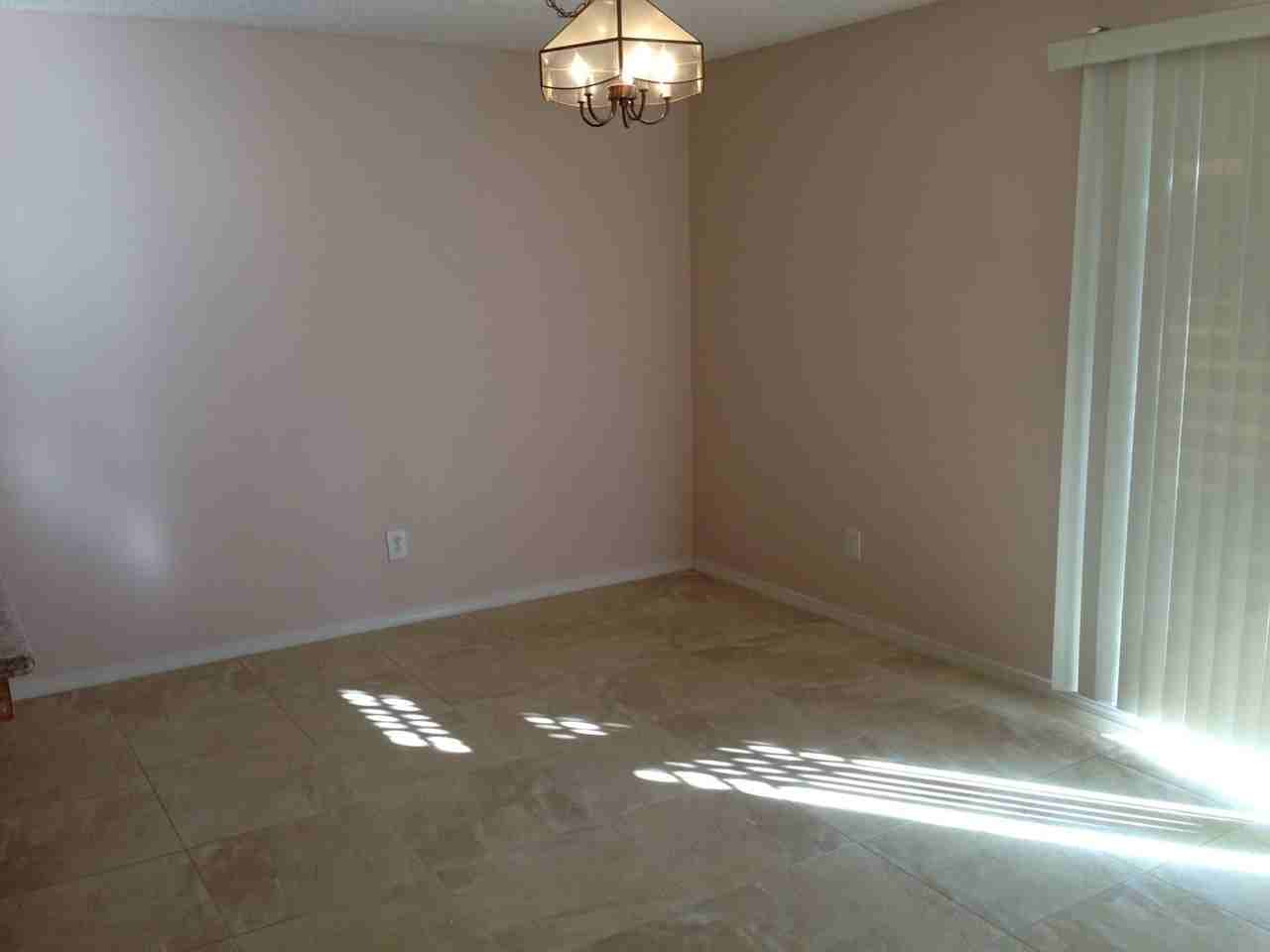 8205 Fawn St - Photo 6 of 16