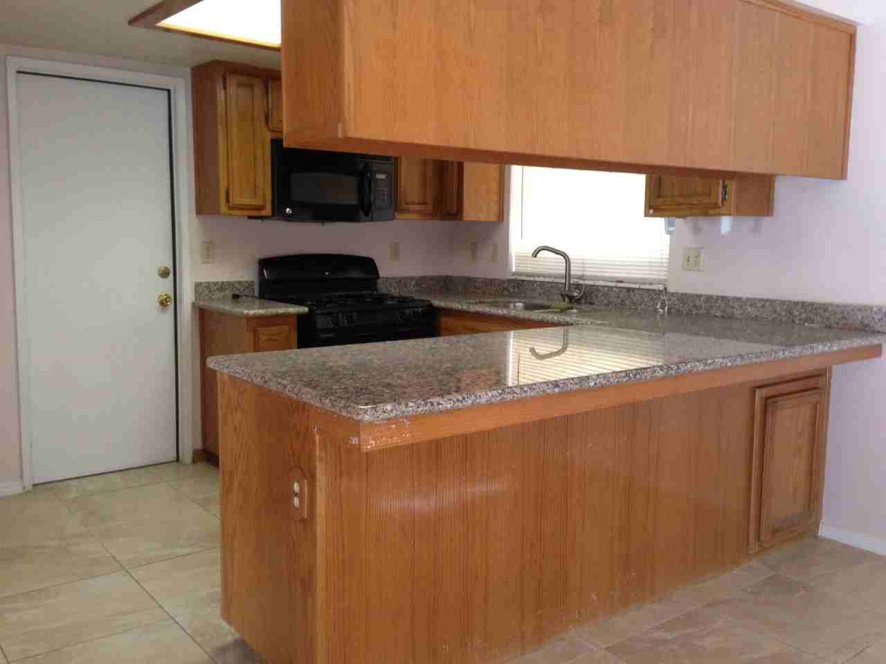 8205 Fawn St - Photo 7 of 16