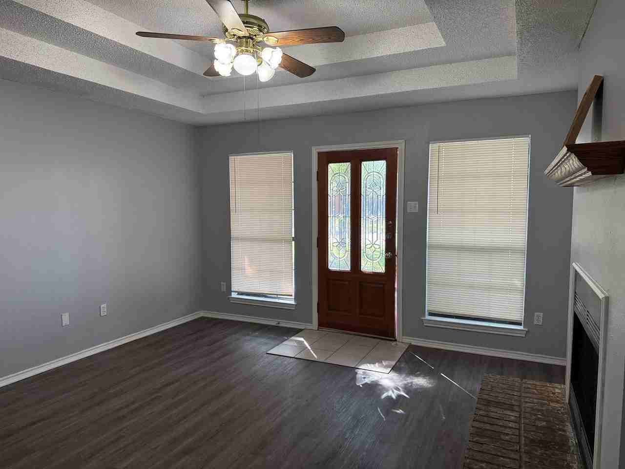 117 Solon Rd - Photo 3 of 12