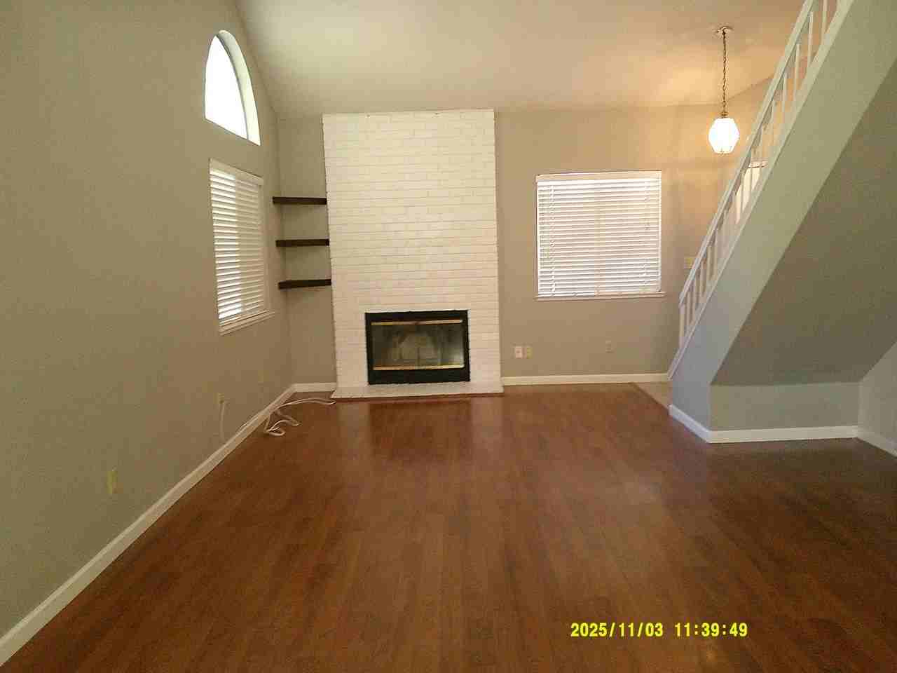 265 Sanborn Ln - Photo 3 of 28