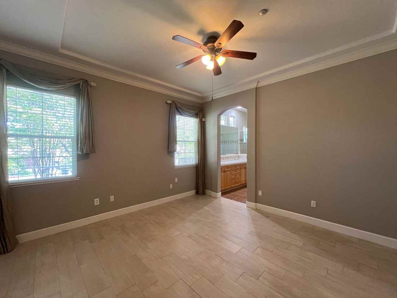 3762 Park Dr - Photo 7 of 12