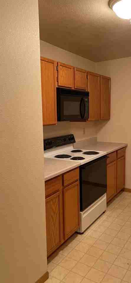 2402 Wheeler Dr #C - Photo 2 of 7