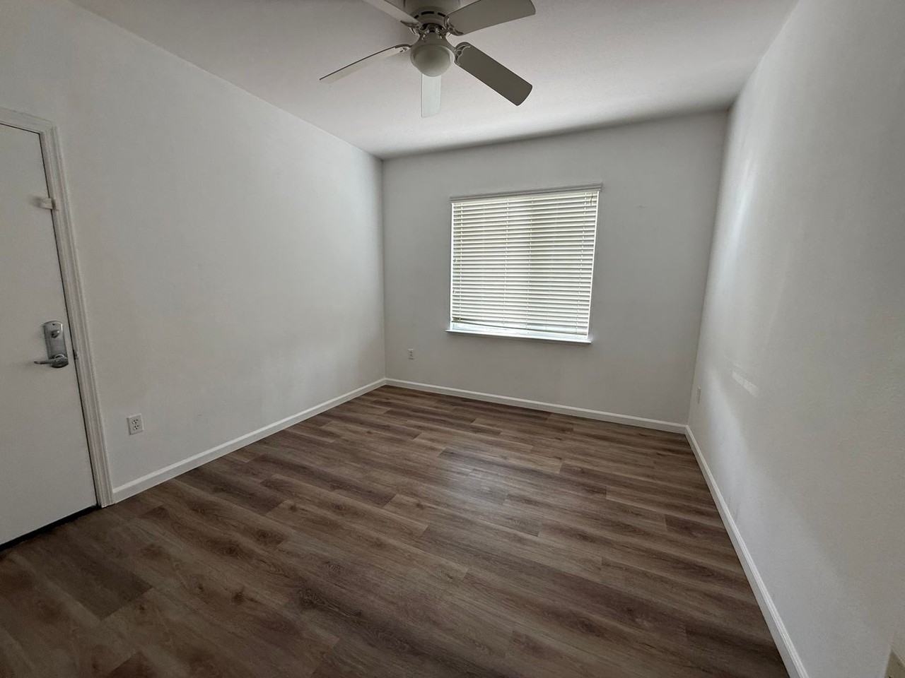 3364 Bridgeway Lakes Dr - Photo 6 of 14