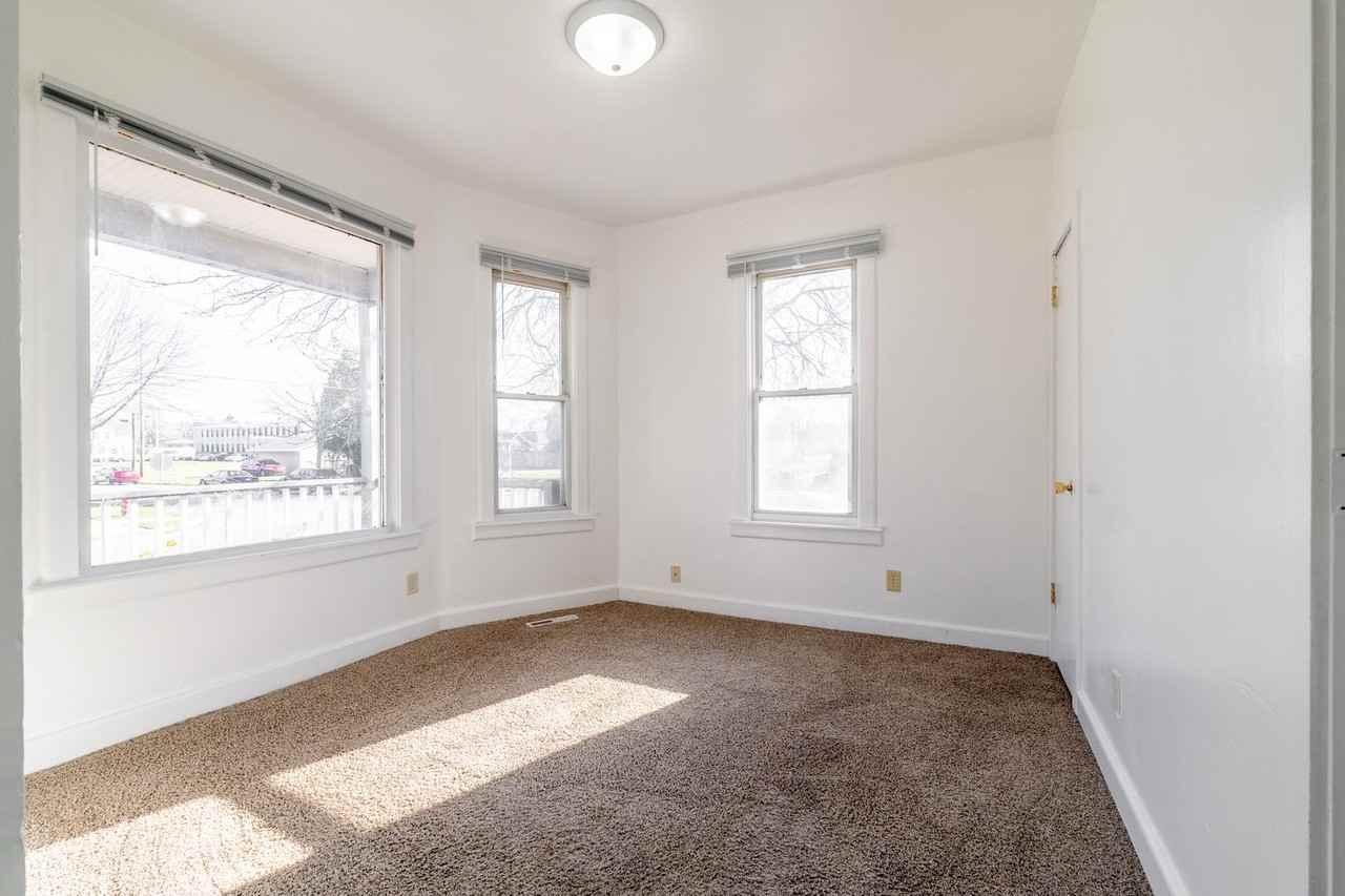 5432 23rd Ave - Photo 2 of 23