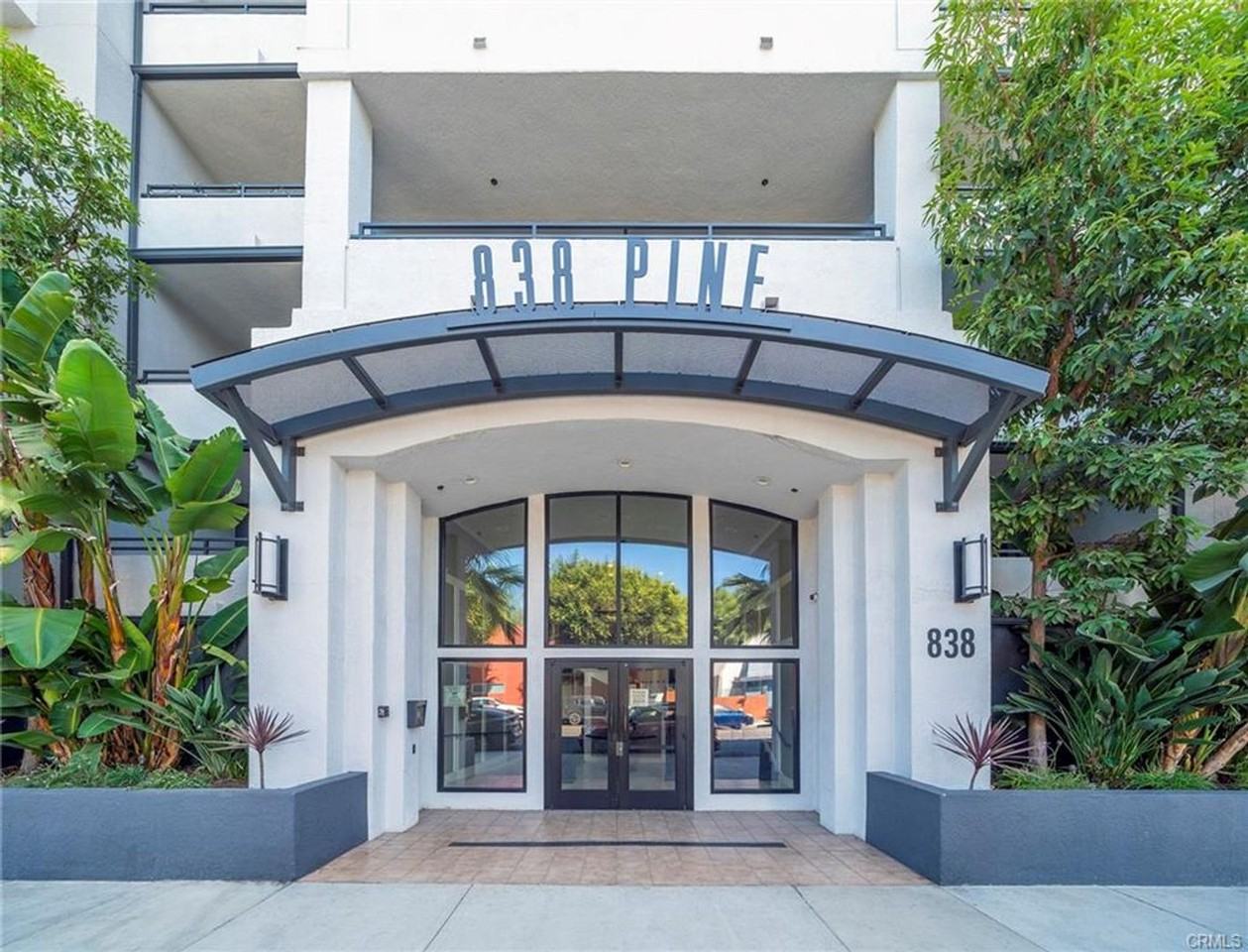 838 Pine Ave