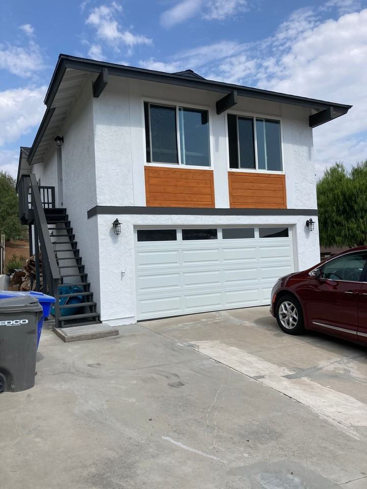 Dain House - Photo 2 of 5