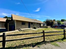 featured image of 1204 N Brooklane St