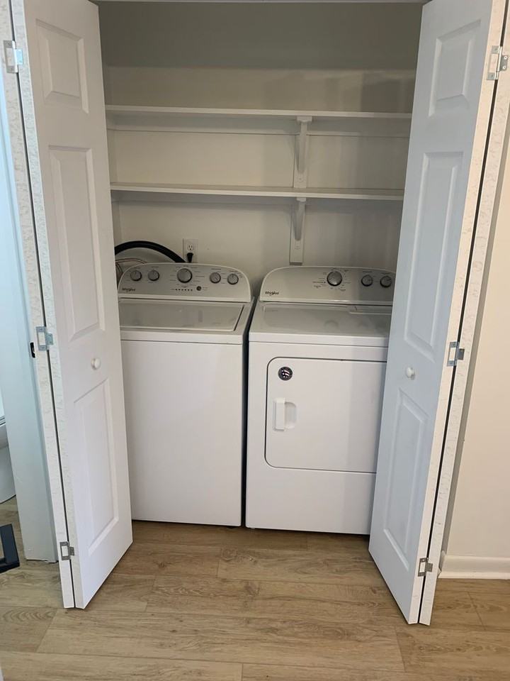 2768 Gatewood Circle - Photo 3 of 17