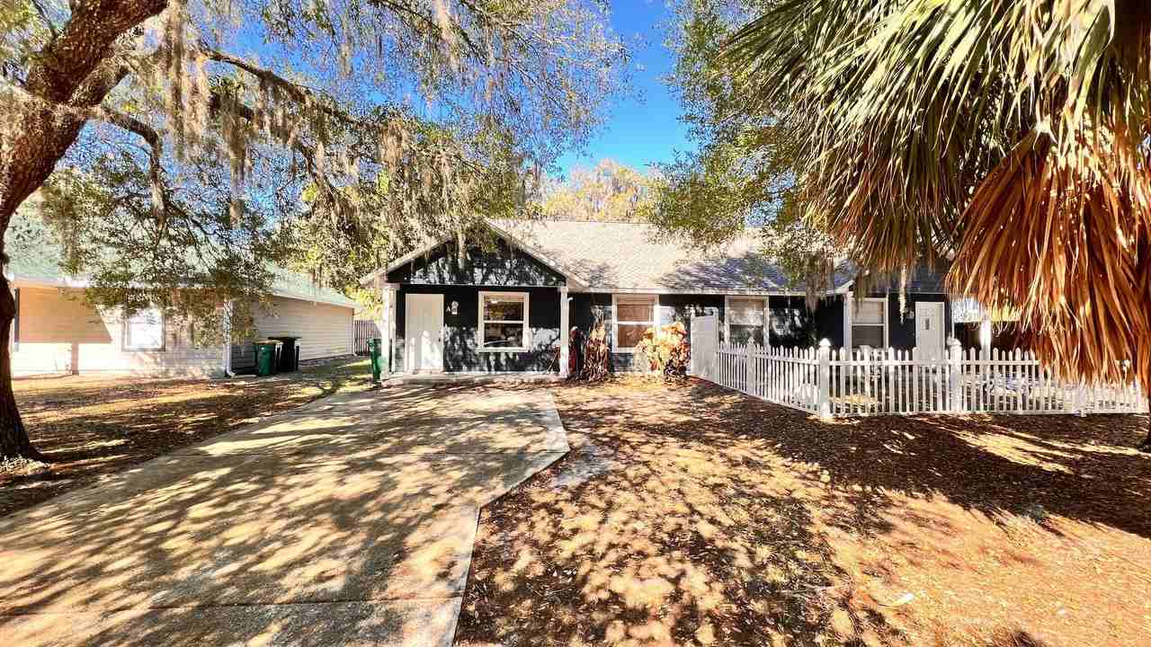 436 Jennifer Ln - Photo 2 of 31