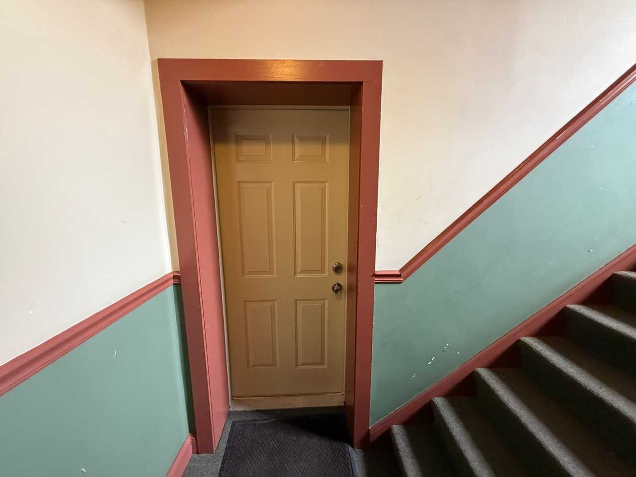 2018 N Spaulding Ave #2W - Photo 3 of 13