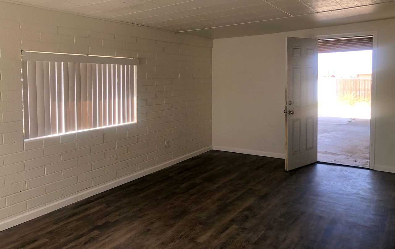 2201 Davis Ave - Photo 5 of 5