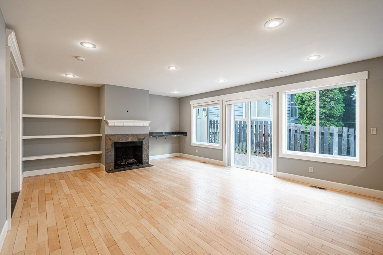 104 Vineyard Ln #B - Photo 2 of 29
