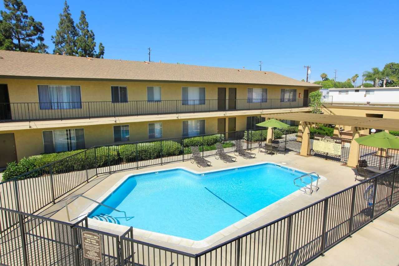 Seville Apartment Homes - Photo 5 of 11