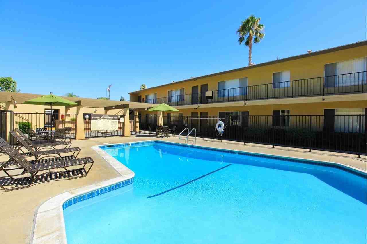 Seville Apartment Homes - Photo 7 of 11