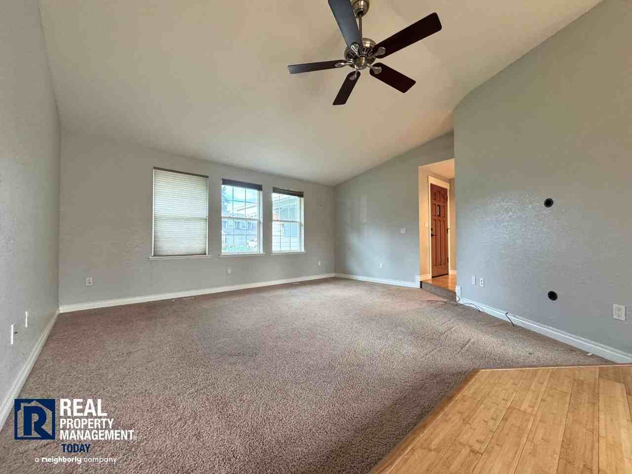 1515 24th Street Pl Se - Photo 6 of 16