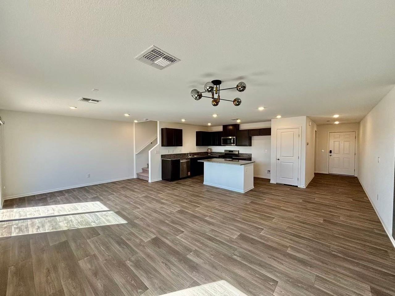 6068 Swift Lariat St - Photo 3 of 24