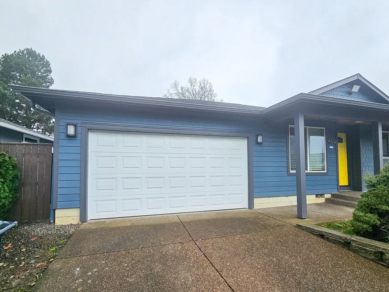 599 Page Ct Ne - Photo 3 of 27