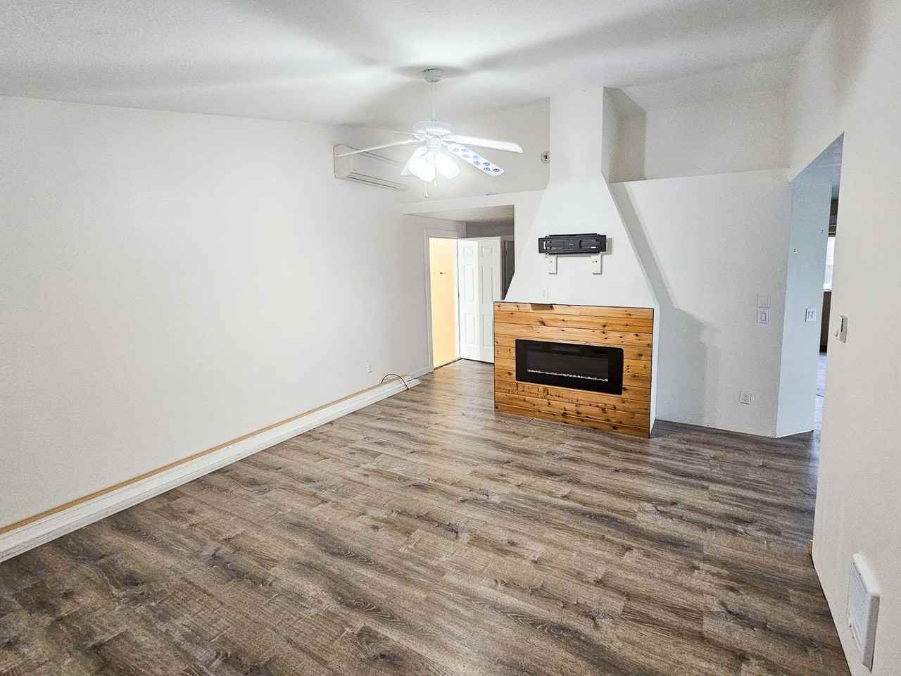 599 Page Ct Ne - Photo 5 of 27