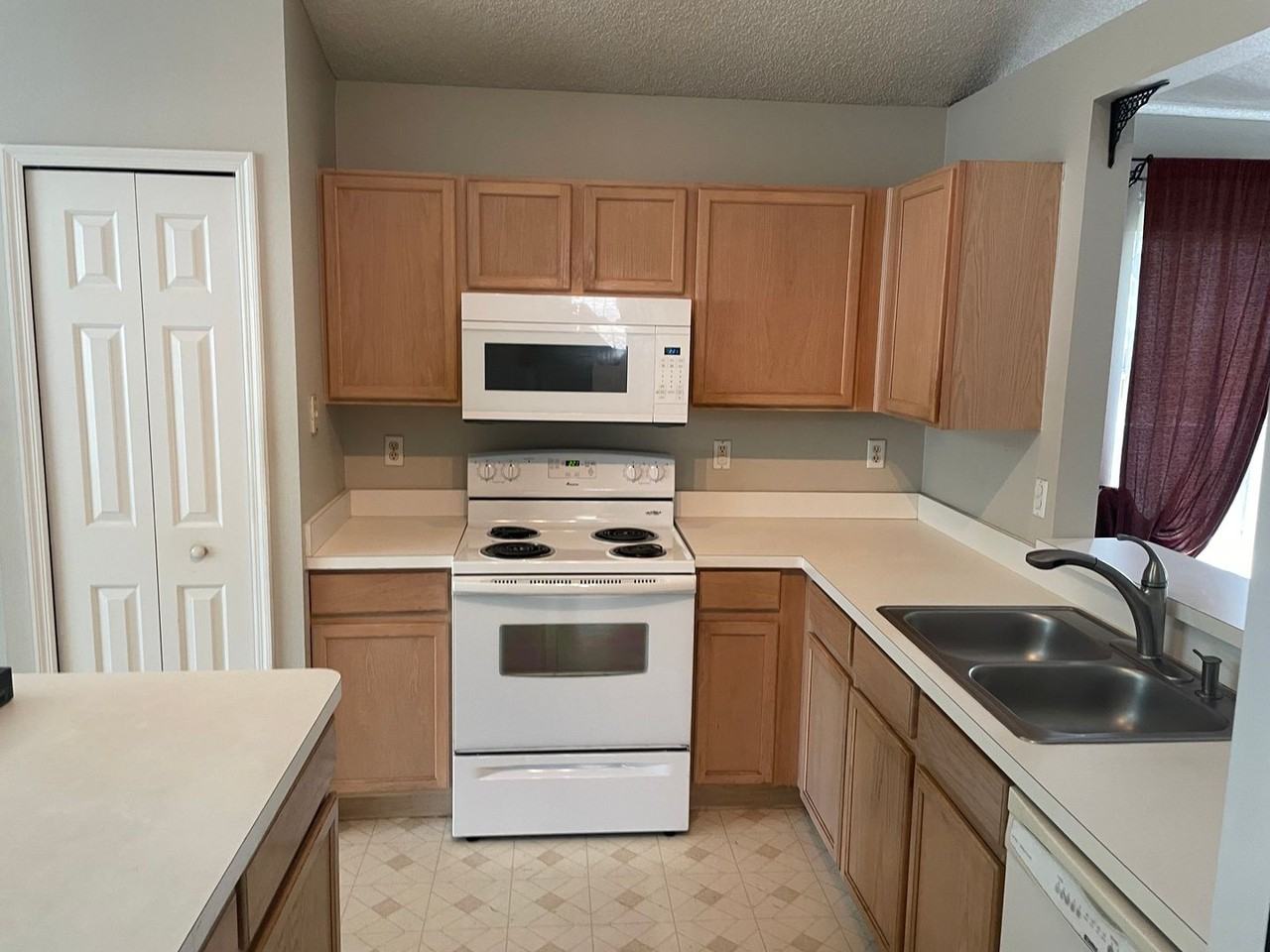 4343 Boca Woods Dr - Photo 4 of 23