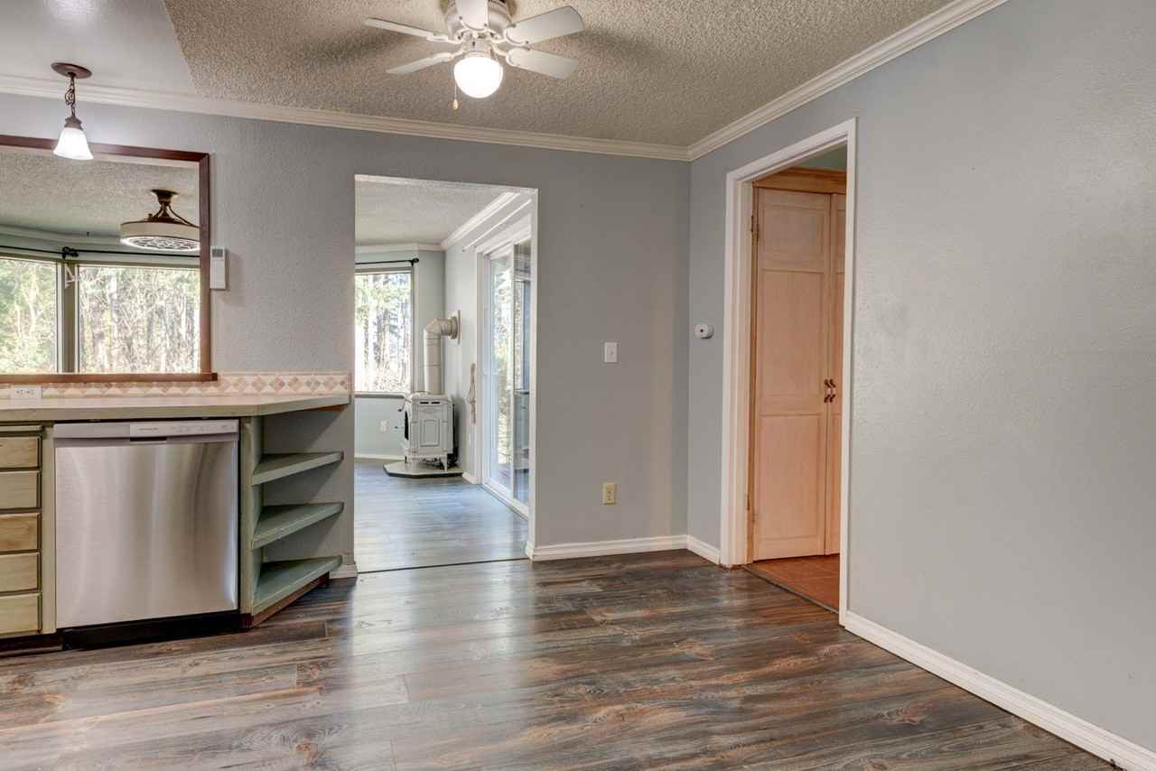 830 Nw Cathlamet Dr - Photo 3 of 31