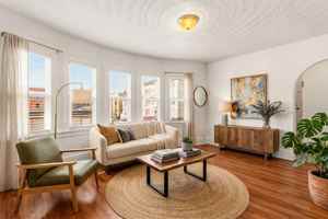 featured image of 2600 E 20th St