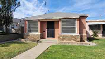 featured image of 104 E Harding Ave