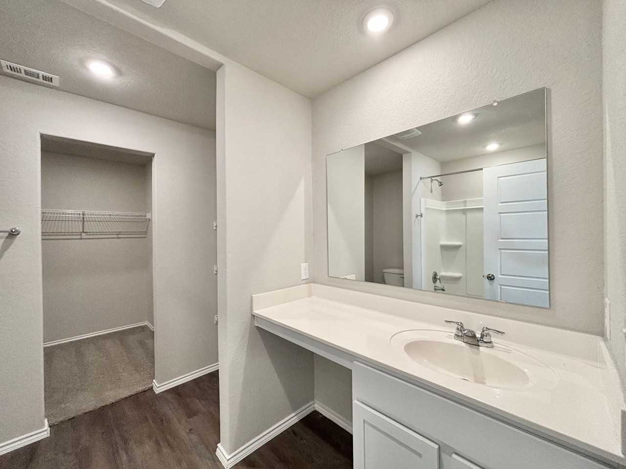 3518 Strawberry Grv - Photo 6 of 18