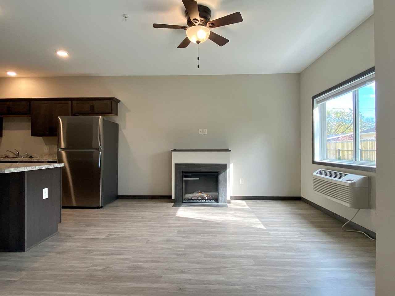 1600 Pine Street - Photo 7 of 23