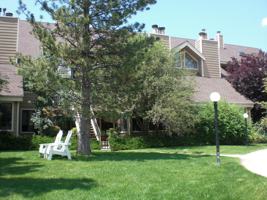 featured image of 4883 White Rock Cir #D