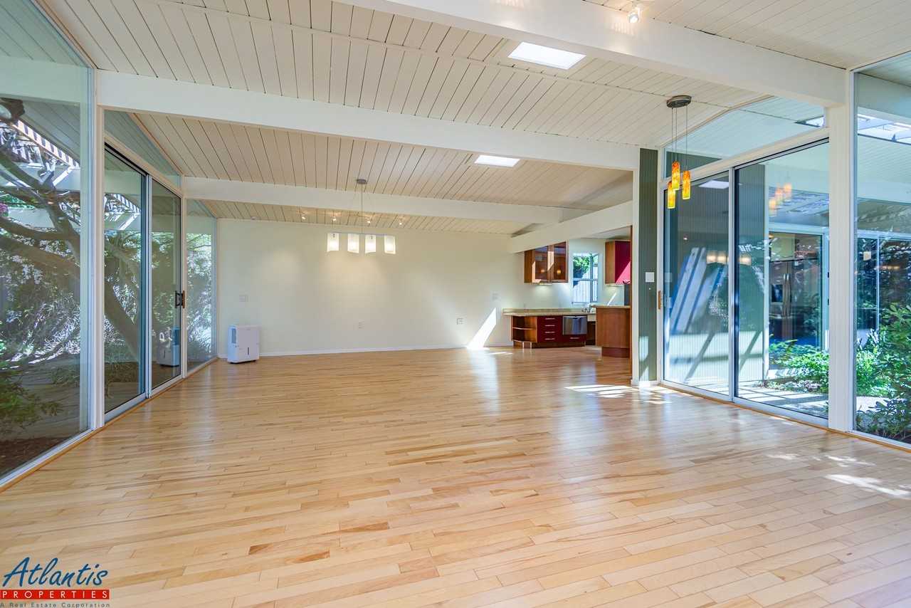 739 Holly Oak Dr - Photo 4 of 27