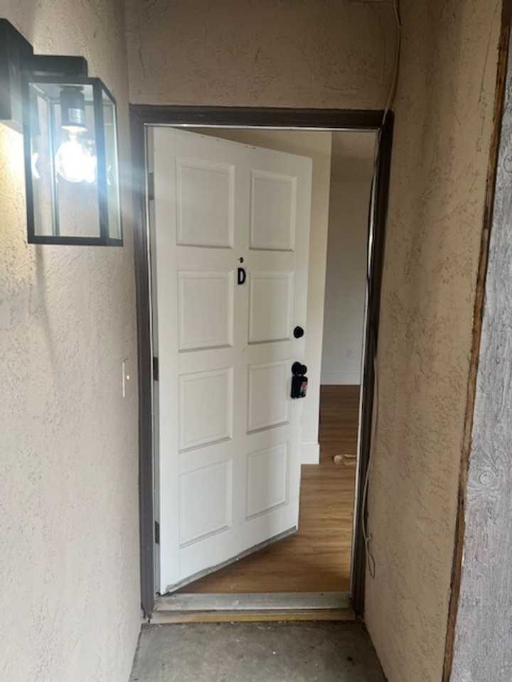 1200 McDonald Way - Photo 2 of 32