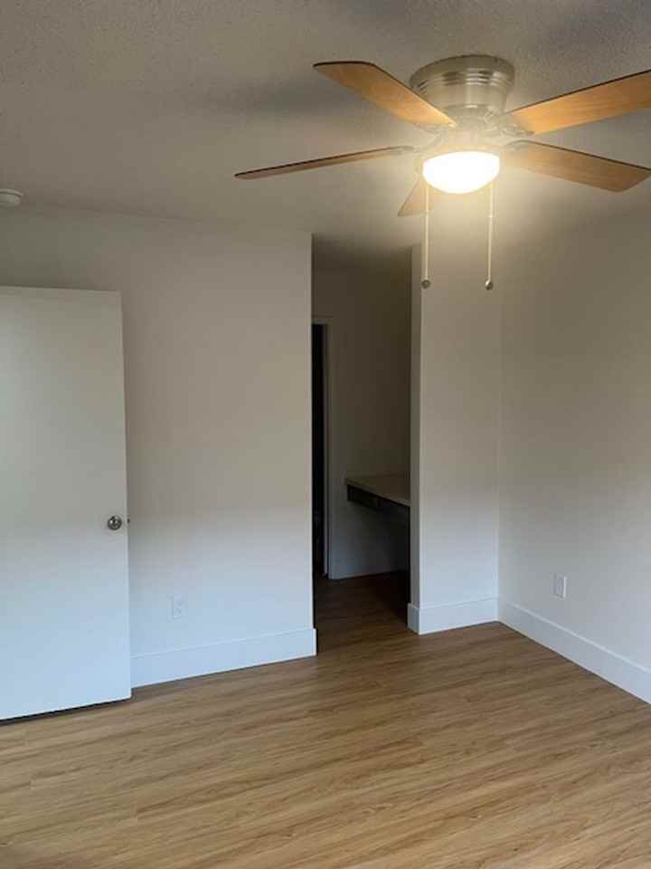 1200 McDonald Way - Photo 4 of 32