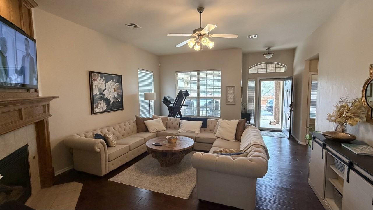 18028 Andalucia Dr - Photo 5 of 18