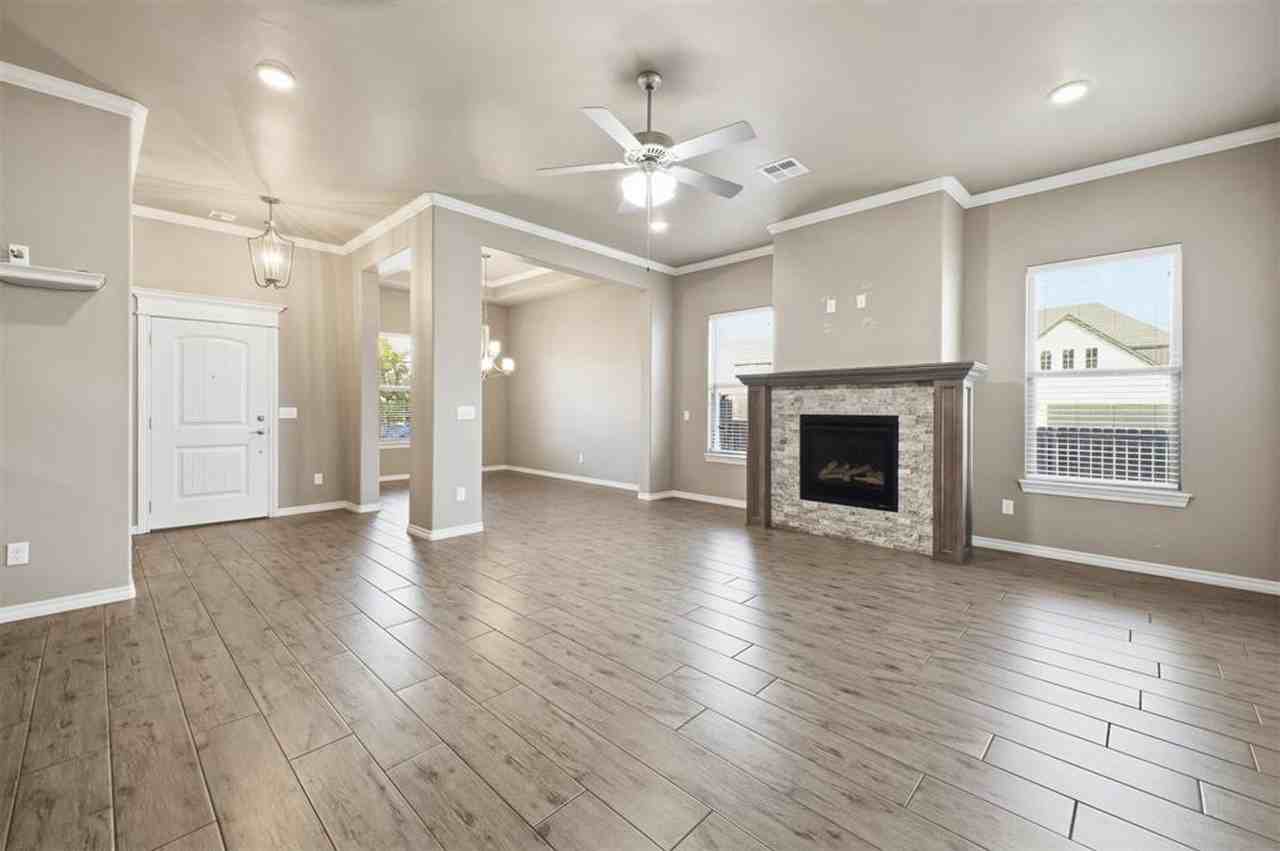 6400 Nw 164th Cir - Photo 5 of 25