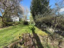 featured image of 909 W Emerson St