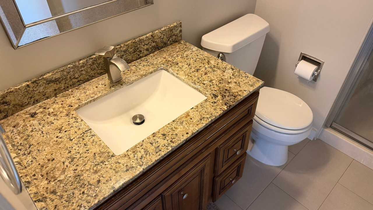 37 Mt Wilson Way - Photo 4 of 15