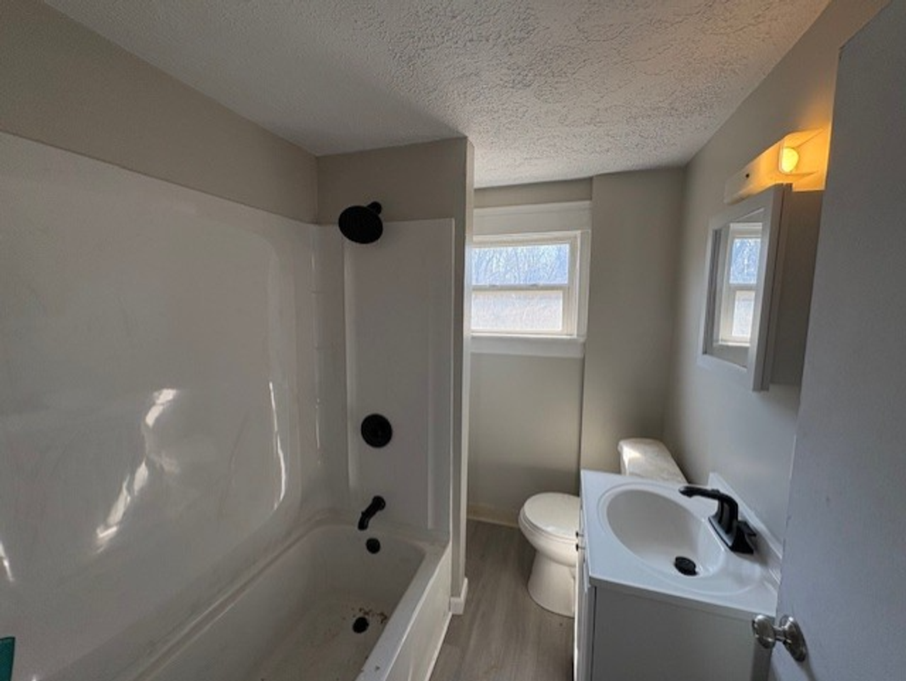 624 Garfield St - Photo 7 of 9