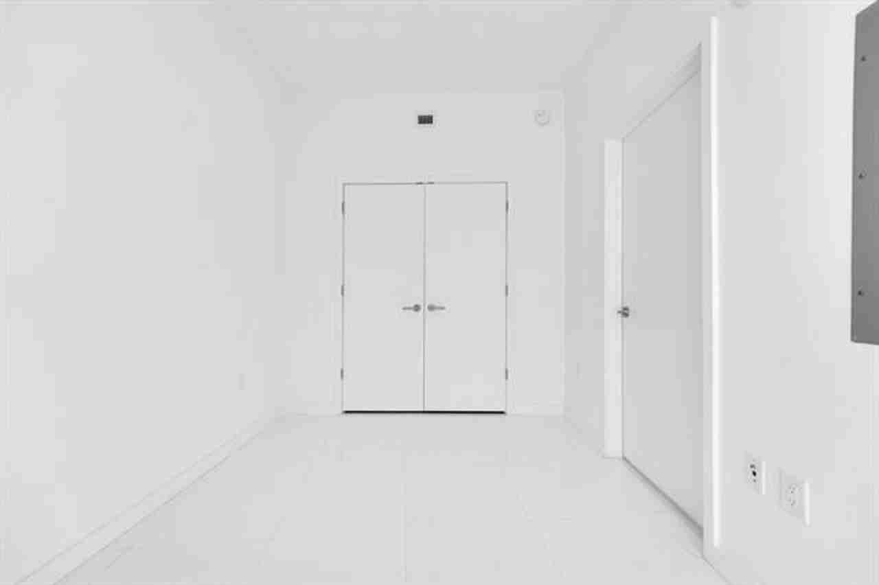 851 851 NE 1st Avenue Ave #1110 - Photo 5 of 50