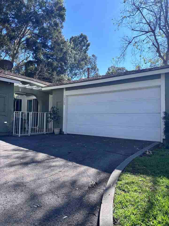 16268 Sierra Ridge Way - Photo 2 of 15