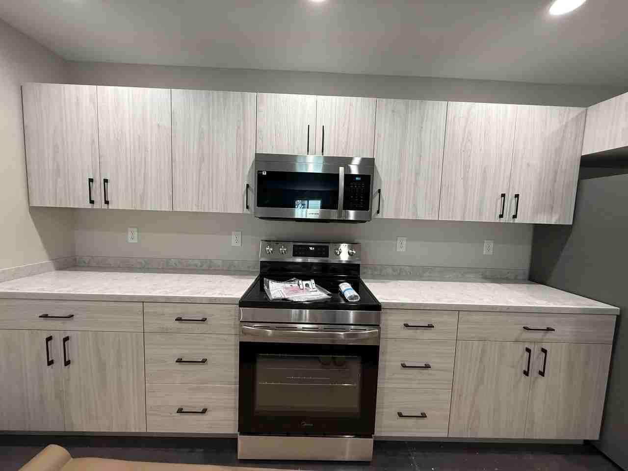 115 4th St Sw - Photo 4 of 19