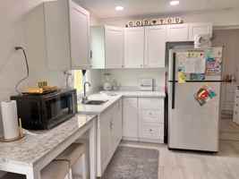 featured image of 45 Haele Pl