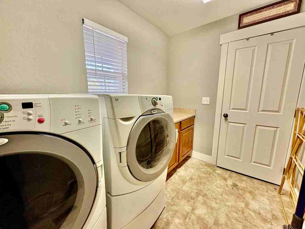 1951 Windom Pl - Photo 7 of 29