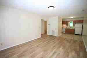 featured image of 105 Bearwood Dr