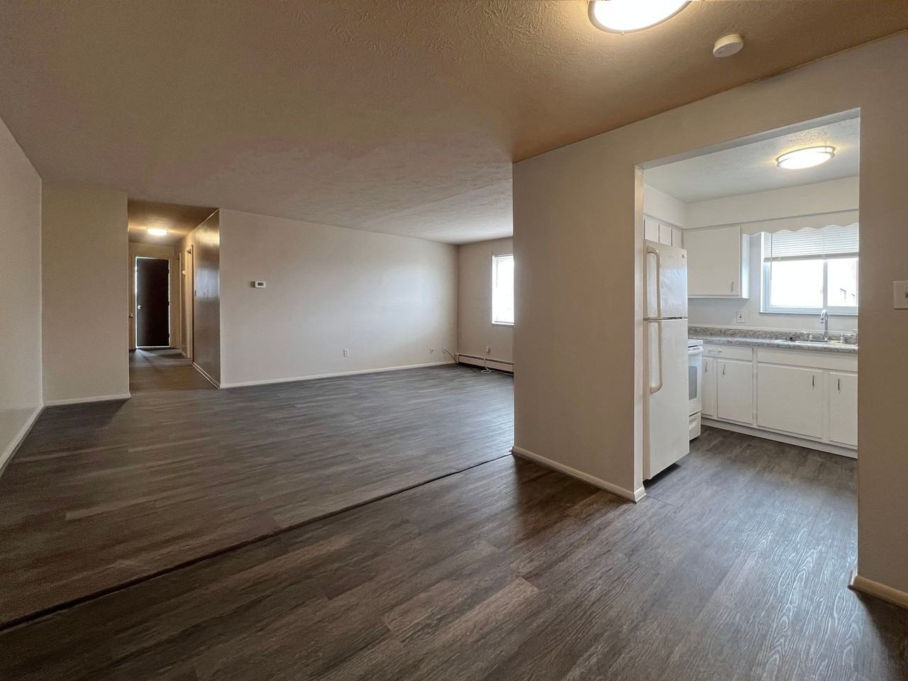 37 Heights Avenue - Photo 3 of 11